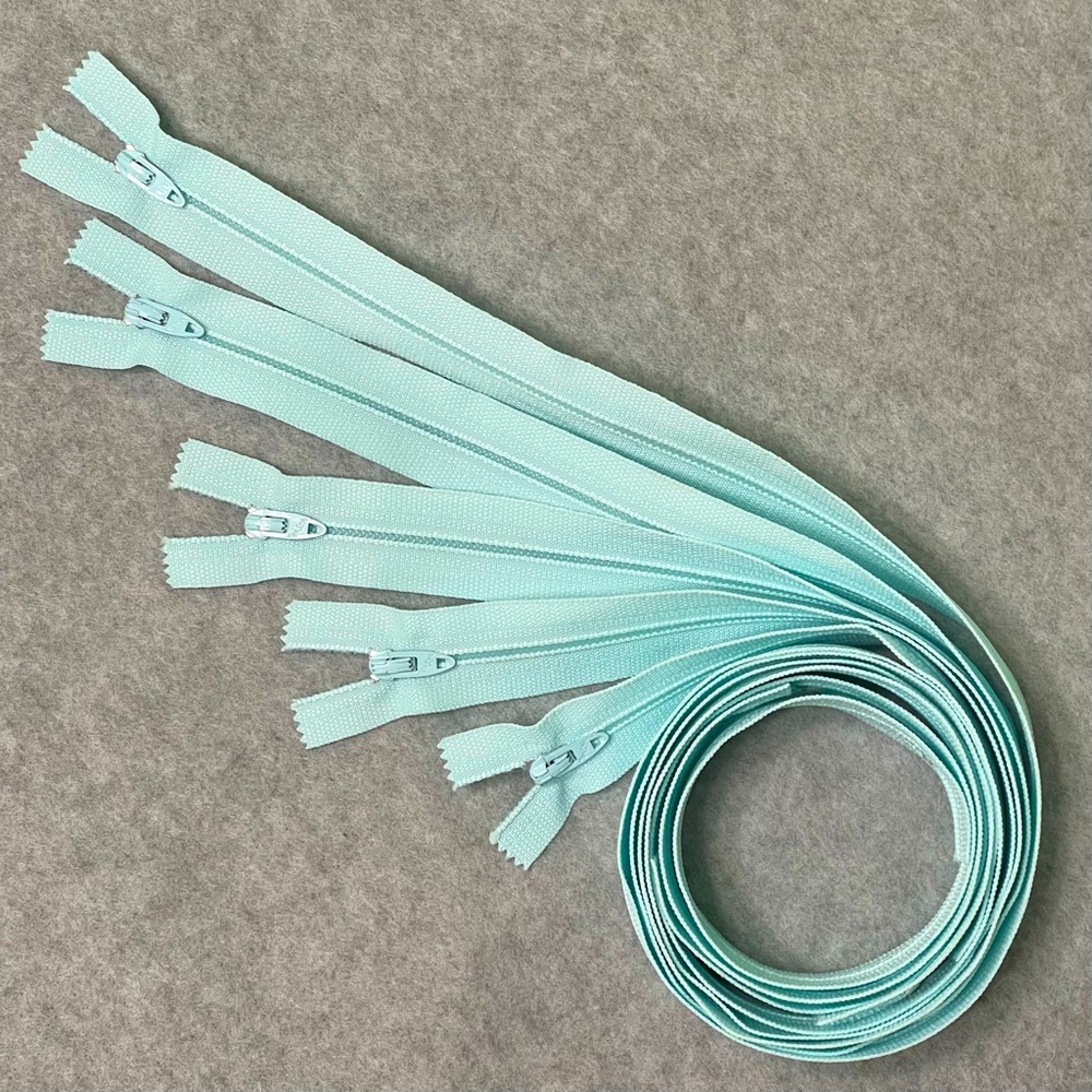 All Purpose Polyester Zipper Bundle (21 1/2”)